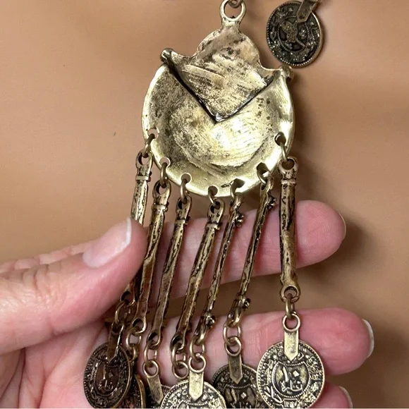 Southwestern Style Turquoise and Gold Banjar Coin Necklace Set - Picture 12 of 13